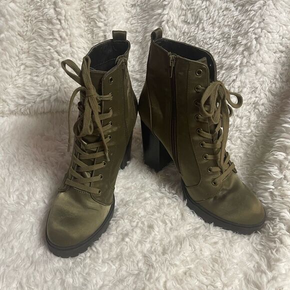 Steve Madden Laurie Fabric Satin olive green lace up heels boots.SZ 10M - Picture 7 of 11